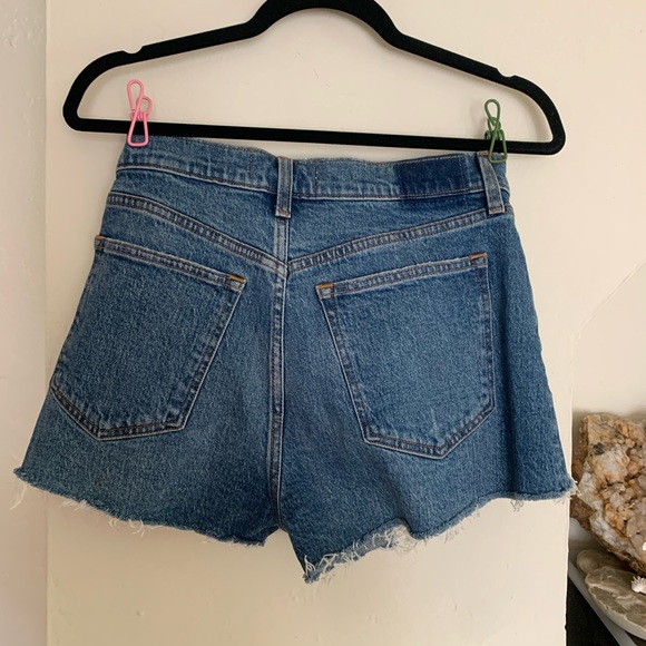 Abercrombie & finch mom Short - Picture 3 of 3